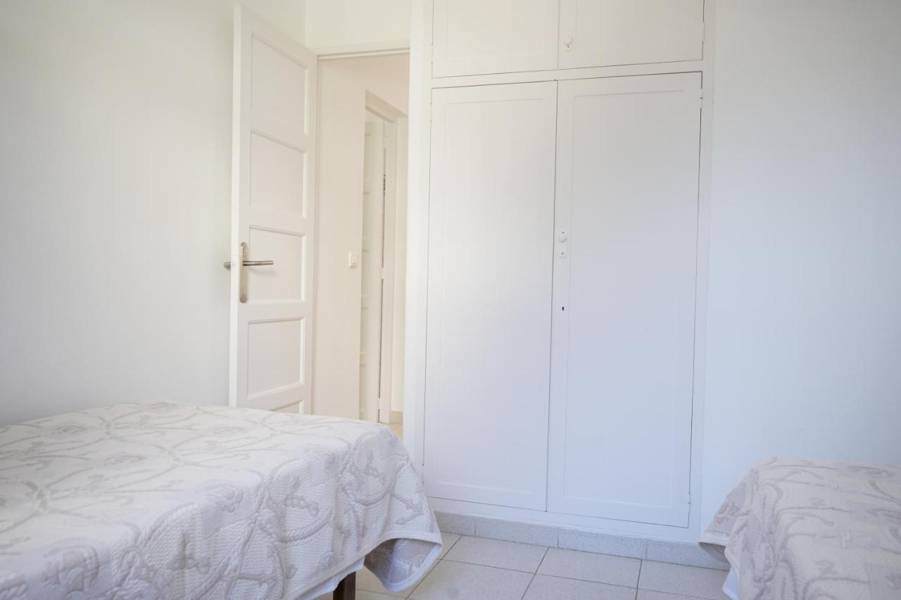 קאלה אן בלאנס Apartamentos Playa Calan Blanes מראה חיצוני תמונה